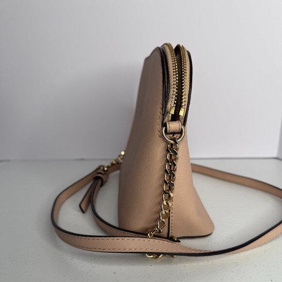 Michael Kors Jet Set Medium Dome Crossbody – Soft Pink Saffiano Leather - Picture 3 of 9